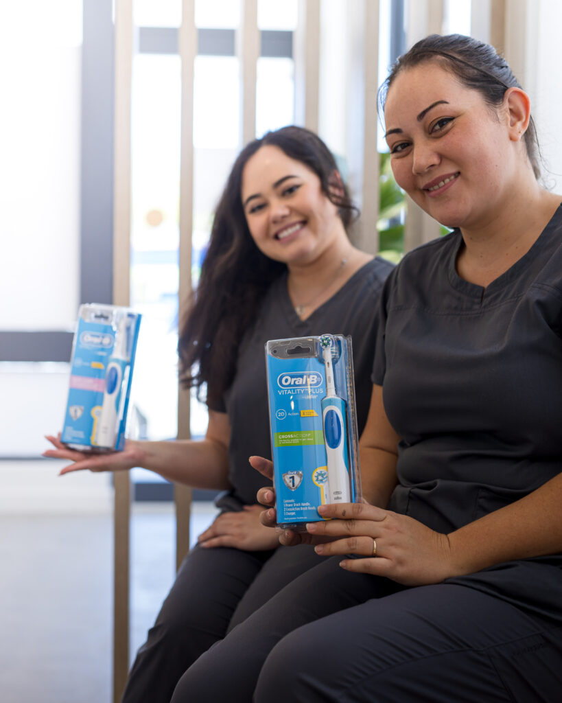 chomp dentists with electric toothbrushes